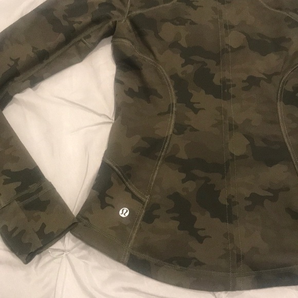 Lululemon Savasana Forme Jacket (8) - Picture 6 of 8